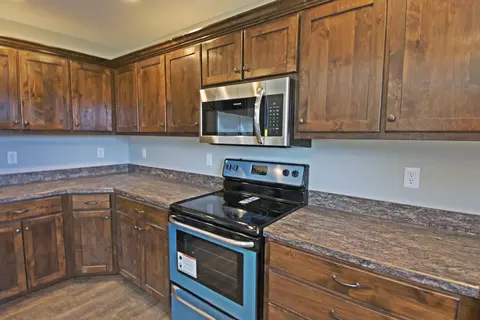 255 Venus St, Holts Summit, MO 65043 photo 4