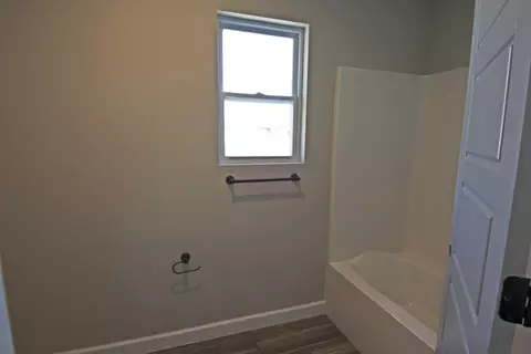 255 Venus St, Holts Summit, MO 65043 photo 11
