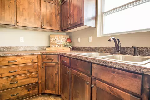 115 Mars, Holts Summit, MO 65043 photo 10