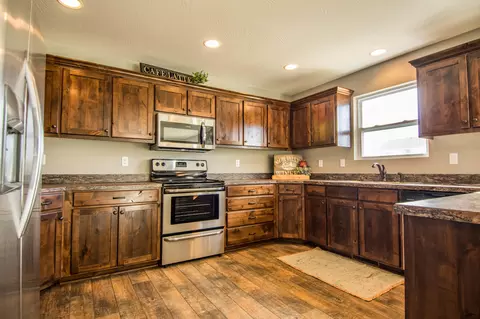 115 Mars, Holts Summit, MO 65043 photo 8