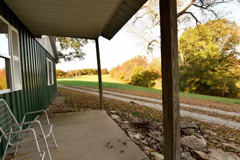 2925 Trails End, Holts Summit, MO 65043 photo 11