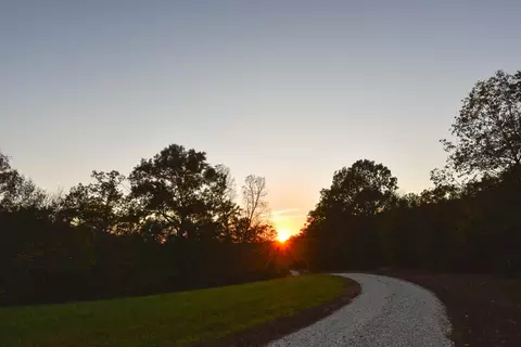 2925 Trails End, Holts Summit, MO 65043 photo 31