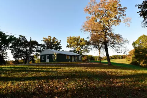 2925 Trails End, Holts Summit, MO 65043 photo 15