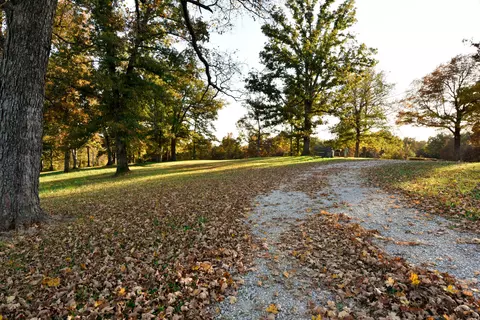 2925 Trails End, Holts Summit, MO 65043 photo 13