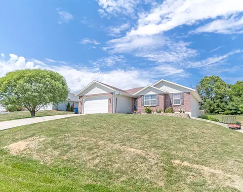 2053 Beelman Rd, Holts Summit, MO 65043 photo 2