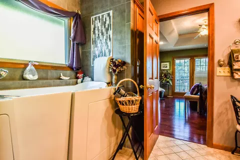 20 Larand Dr, Holts Summit, MO 65043 photo 36