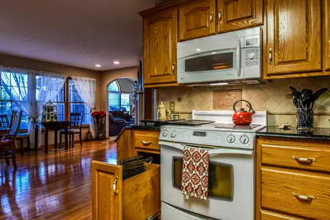 20 Larand Dr, Holts Summit, MO 65043 photo 15