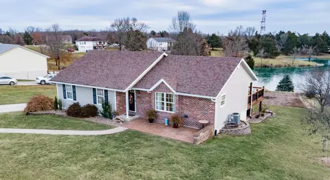 2042 Teal Ln, Holts Summit, MO 65043 photo 2