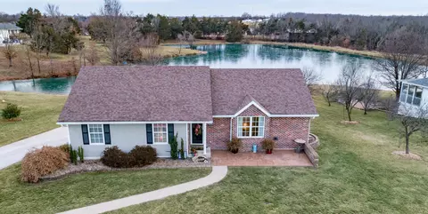 2042 Teal Ln, Holts Summit, MO 65043 photo 3
