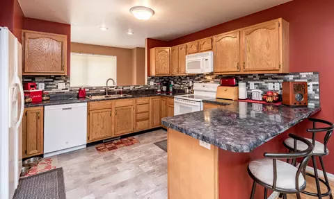 400 E Sackets Rd, Columbia, MO 65202 photo 11