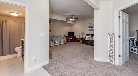 450 Edwards Dr, Holts Summit, MO 65043 photo 33