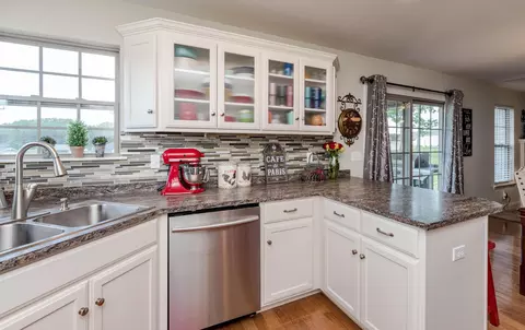 450 Edwards Dr, Holts Summit, MO 65043 photo 15