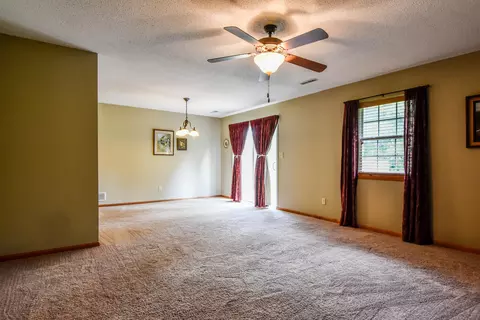 127 Manview Ln, Holts Summit, MO 65043 photo 4