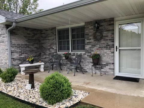 1908 Lakeview Dr, Fulton, MO 65251 photo 1