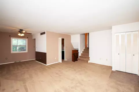 13 E Alhambra Dr, Columbia, MO 65203 photo 4
