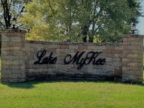 53 Lee Dr, Holts Summit, MO 65043 photo 9