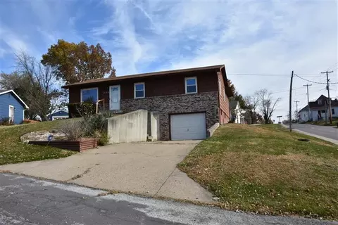 224 Crest Dr, Moberly, MO 65270 photo 2