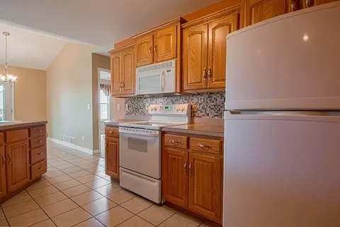 155 Star Dr #B, Holts Summit, MO 65043 photo 8
