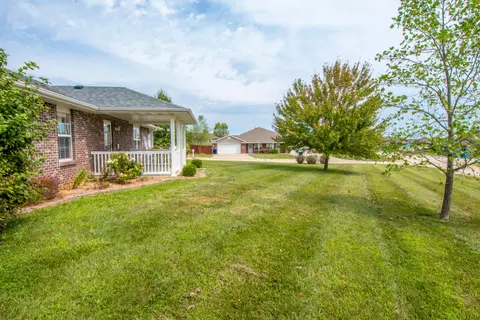 155 Star Dr #B, Holts Summit, MO 65043 photo 23