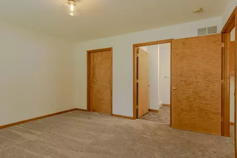 684 Westminster Pl, Holts Summit, MO 65043 photo 13