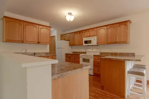 684 Westminster Pl, Holts Summit, MO 65043 photo 6