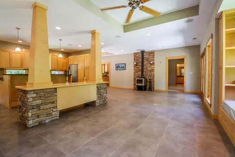 6221 E Mclane Dailing Rd, Centralia, MO 65240 photo 8