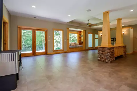 6221 E Mclane Dailing Rd, Centralia, MO 65240 photo 10