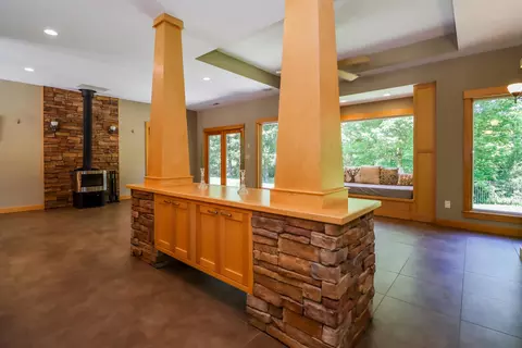 6221 E Mclane Dailing Rd, Centralia, MO 65240 photo 9