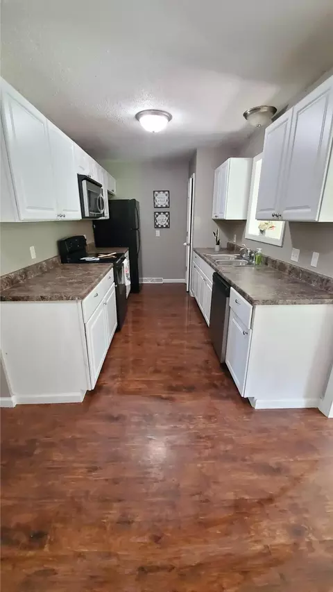 337 E Clearview Dr, Columbia, MO 65202 photo 2
