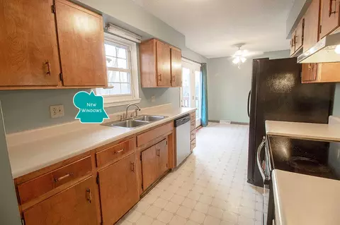 308 E Hackberry Blvd, Columbia, MO 65202 photo 9