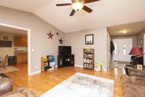2058 Beelman Rd, Holts Summit, MO 65043 photo 11