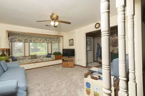 36 N Larand Dr, Holts Summit, MO 65043 photo 15