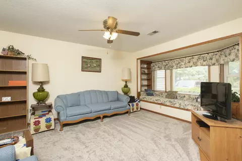 36 N Larand Dr, Holts Summit, MO 65043 photo 14