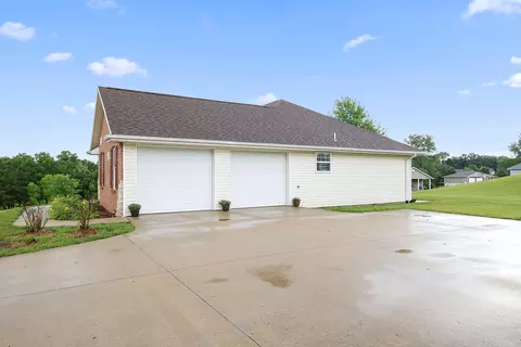 2042 Bromin Ct, Holts Summit, MO 65043 photo 32