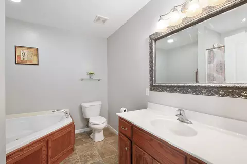 2042 Bromin Ct, Holts Summit, MO 65043 photo 14