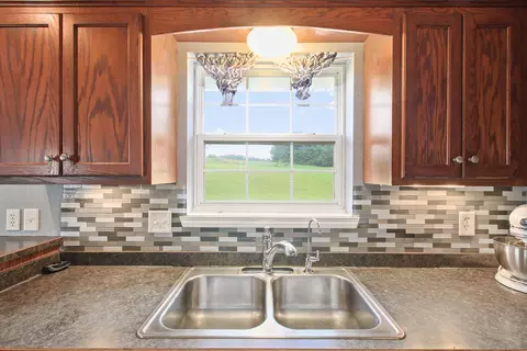 2042 Bromin Ct, Holts Summit, MO 65043 photo 10