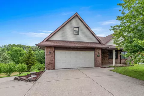 699 Branch Rd, Holts Summit, MO 65043 photo 2