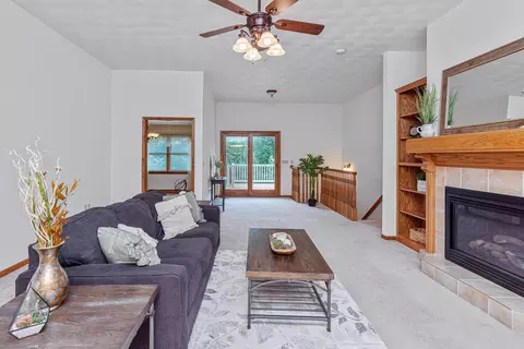 699 Branch Rd, Holts Summit, MO 65043 photo 5