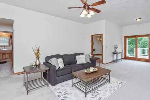699 Branch Rd, Holts Summit, MO 65043 photo 11