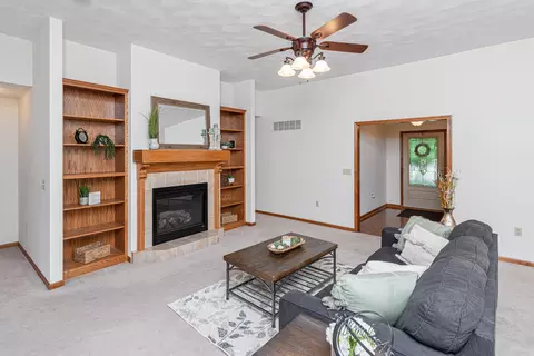 699 Branch Rd, Holts Summit, MO 65043 photo 8