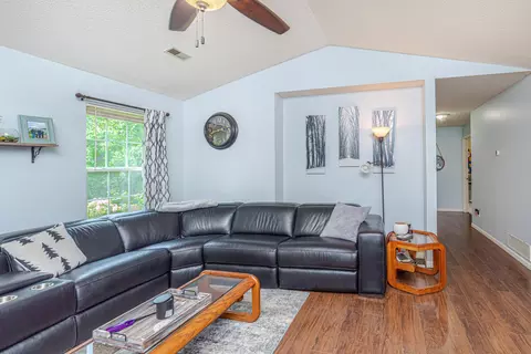 500 E Sackets Rd, Columbia, MO 65202 photo 8
