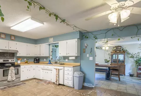 421 Hackberry Blvd, Columbia, MO 65202 photo 6
