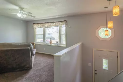 421 Hackberry Blvd, Columbia, MO 65202 photo 9