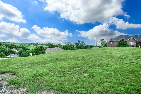 3301 Dane Cir, Jefferson City, MO 65109