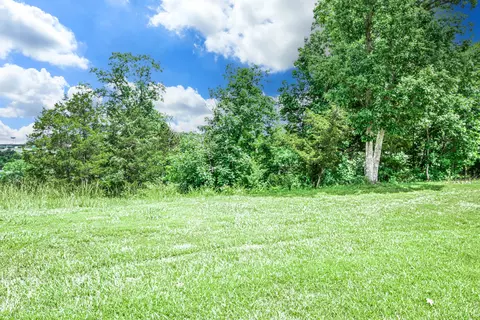 3511 Cody Dr, Jefferson City, MO 65109