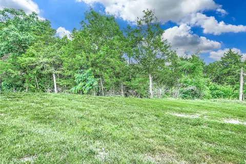 3613 Cody Dr, Jefferson City, MO 65109