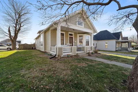 106 W 7th St, Fulton, MO 65251 photo 2