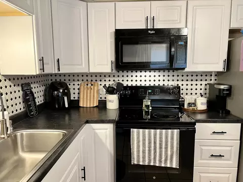 914 Kent Rd, Mexico, MO 65265 photo 6