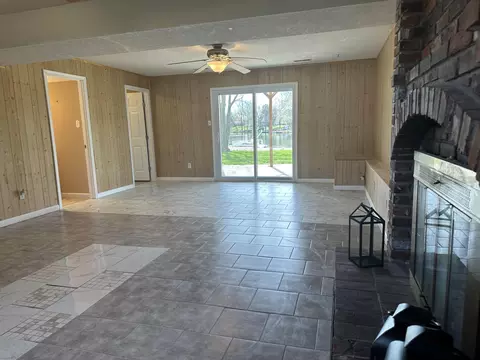 23 N Larand Dr, Holts Summit, MO 65043 photo 21