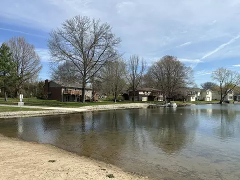 23 N Larand Dr, Holts Summit, MO 65043 photo 4